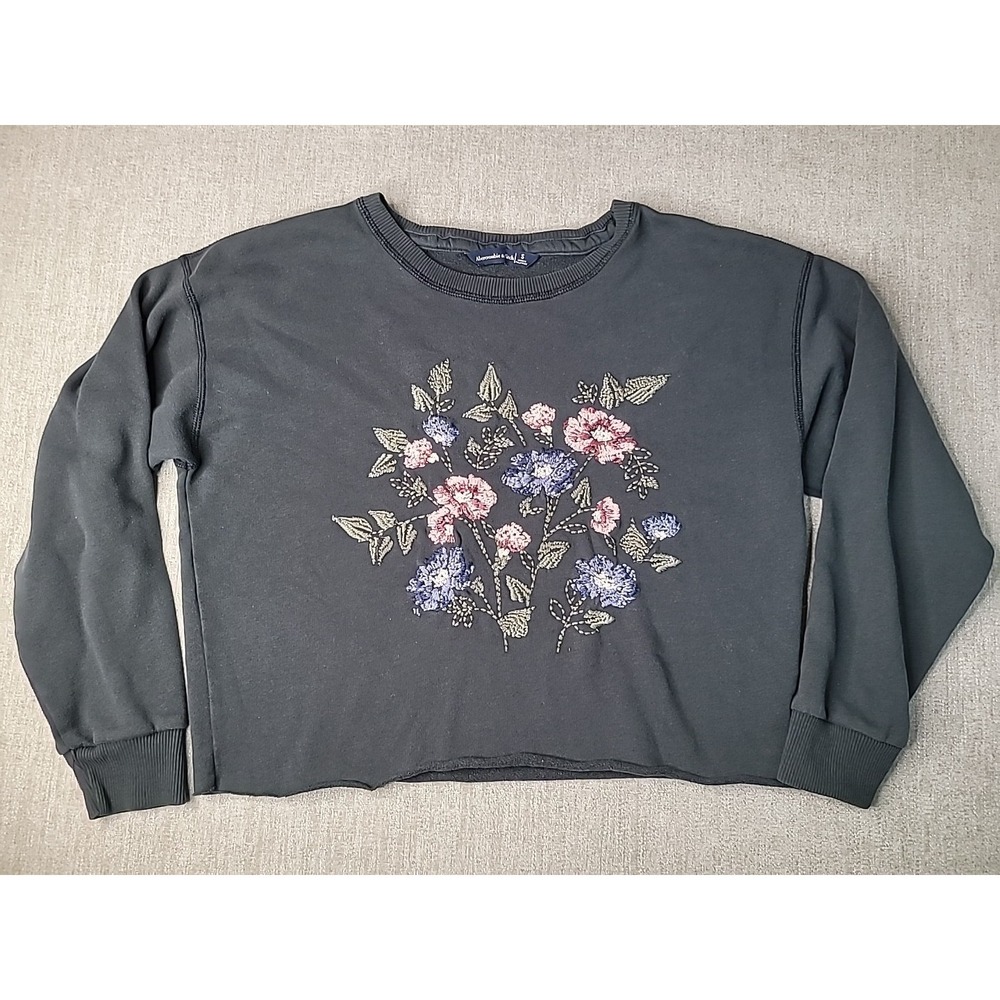 Abercrombie & Fitch  Sweatshirt Womens Small Blue Floral Embroidered Cropped